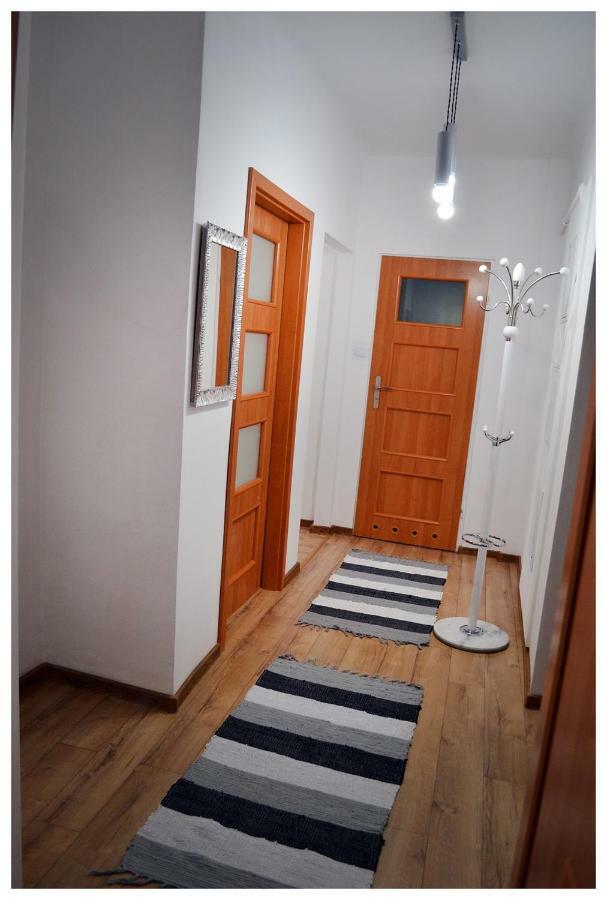 Color24 Apartament Стальова-Воля Екстер'єр фото